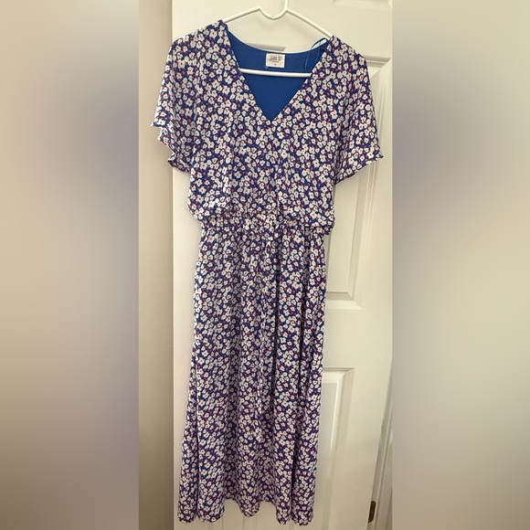Sienna Sky Dresses & Skirts - Sienna Sky Blue Floral Dress with Cinched Waist